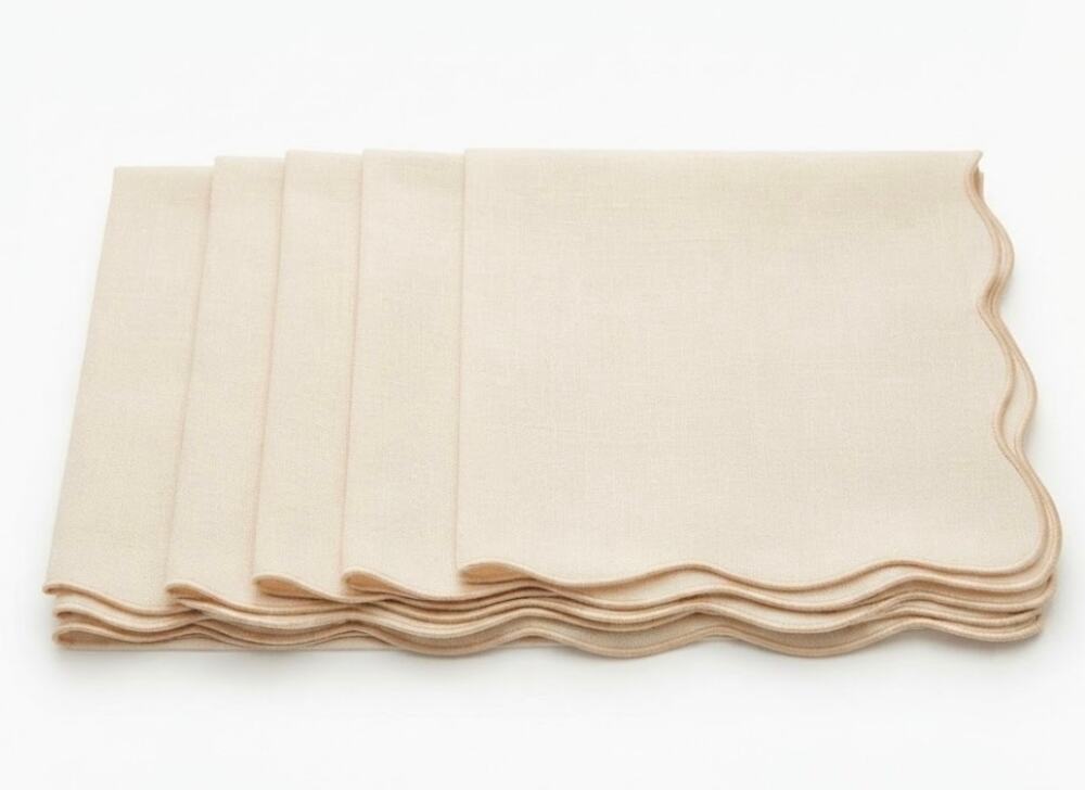 Cream Linen Cloth Napkins  Scalloped Edge Set Of 5